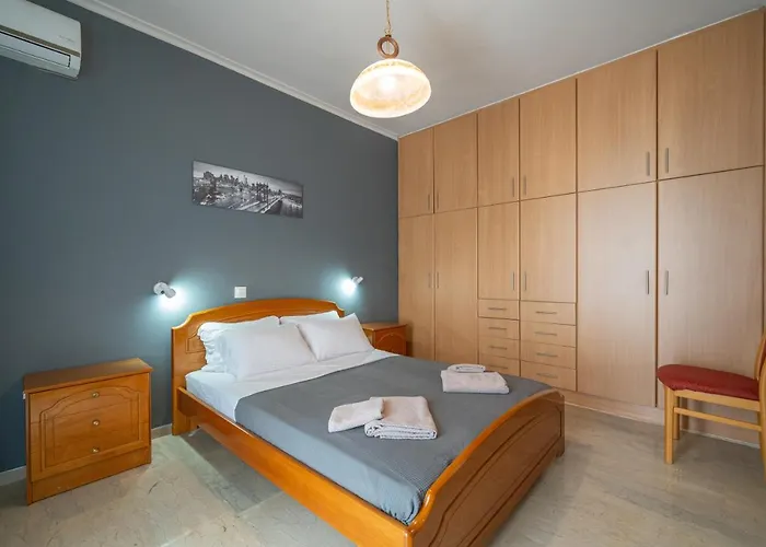 Your Home By The Sea For 3 In Xylokastro